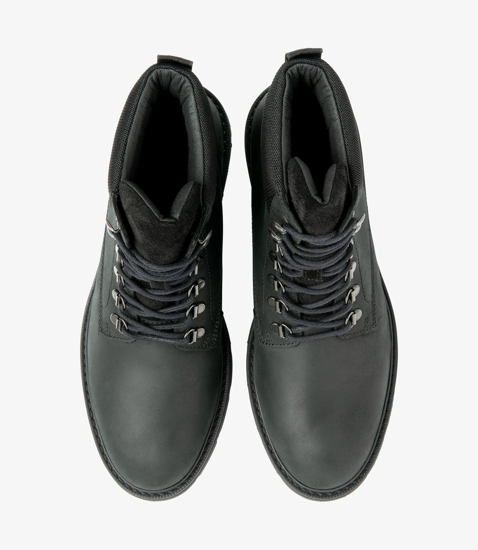 LOAKE Nevis Boot - Black Nubuck