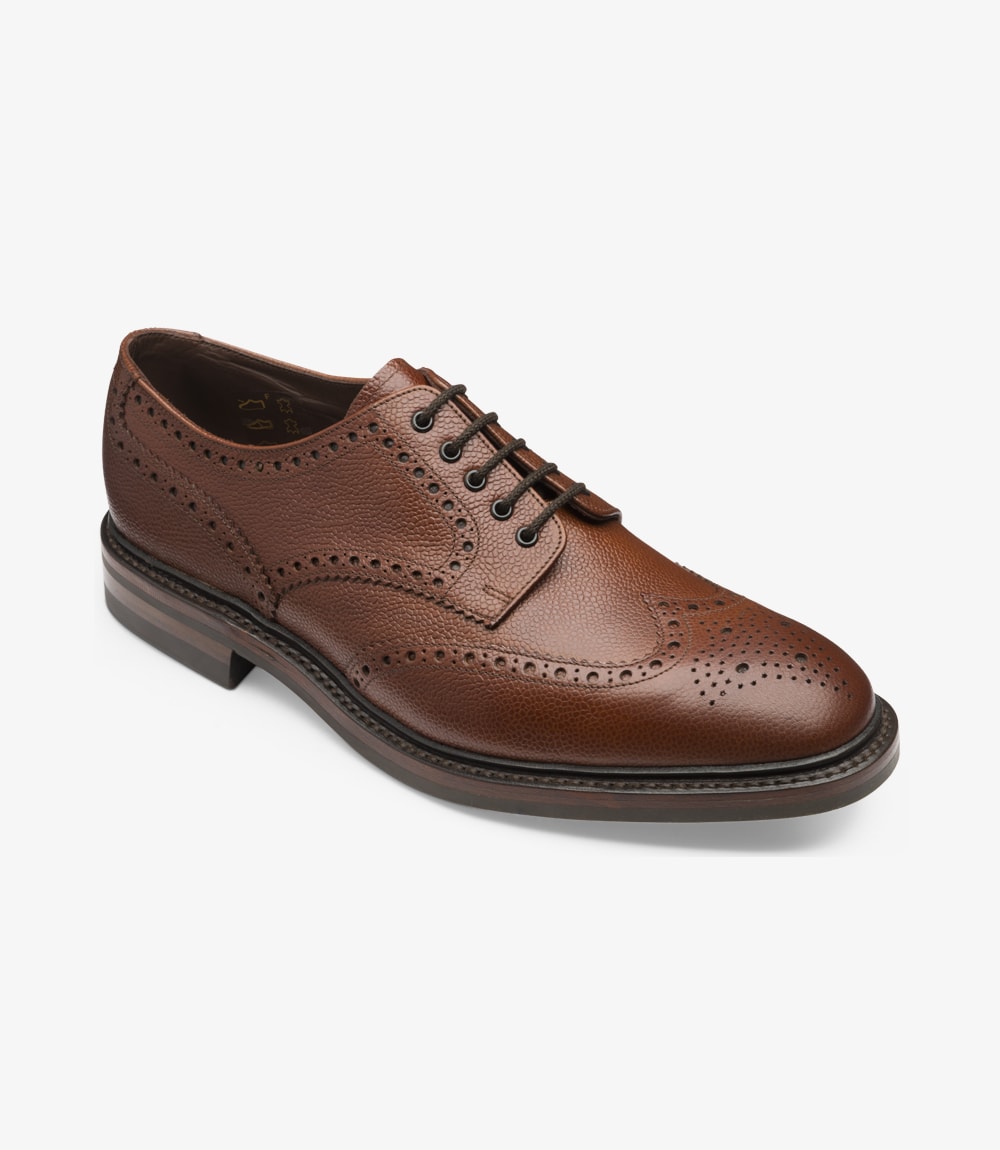 Loake Badminton Oxford Calf Brogue Shoe - Dark Brown Grain- Angle View