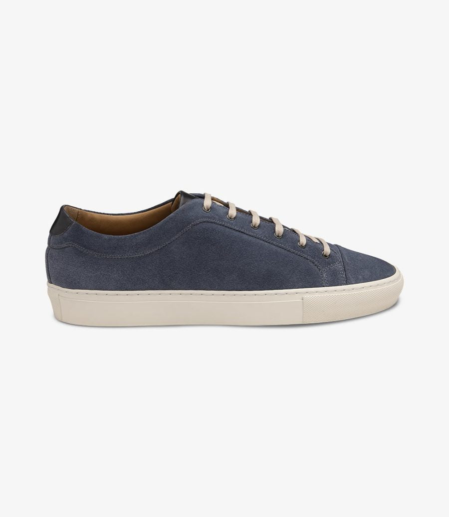 LOAKE  Dash - Suede Sneakers -  Light Blue
