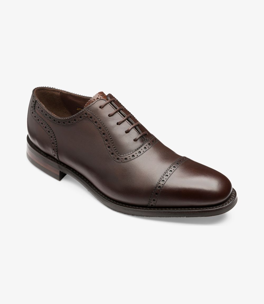 LOAKE - FLEET Premium Calf Semi Brogue Oxford Shoe - Dark Brown - Angle View
