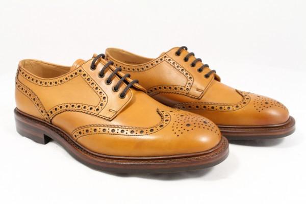 LOAKE Chester Brogue shoe Dainite - Tan - Ni